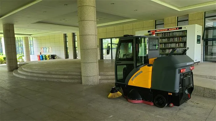 NanboC190 Fully Enclosed Ride-on Sweeper serving Fanchang District Library in Wuhu