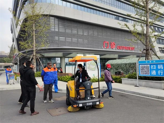 NanboC120P Ride-on Sweeper serving a hospital in Wuhu