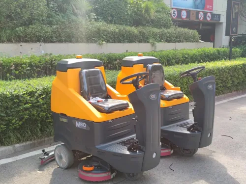 NanboM80 Walk-behind Floor Scrubber serving a residential community in Chongqing