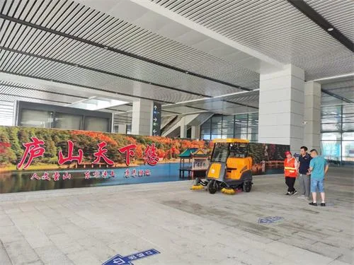 NanboC170 Semi-enclosed Road Sweeper serving a scenic area in Jiangxi