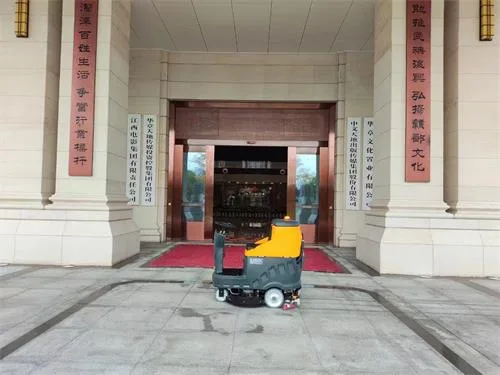 NanboM65 Ride-on Floor Scrubber serving an organization in Jiangxi