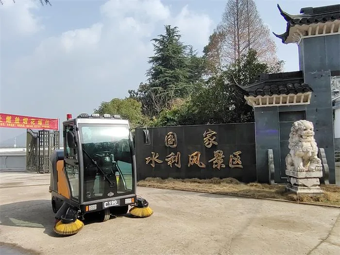 NanboC190 Fully Enclosed Ride-on Sweeper serving scenic areas
