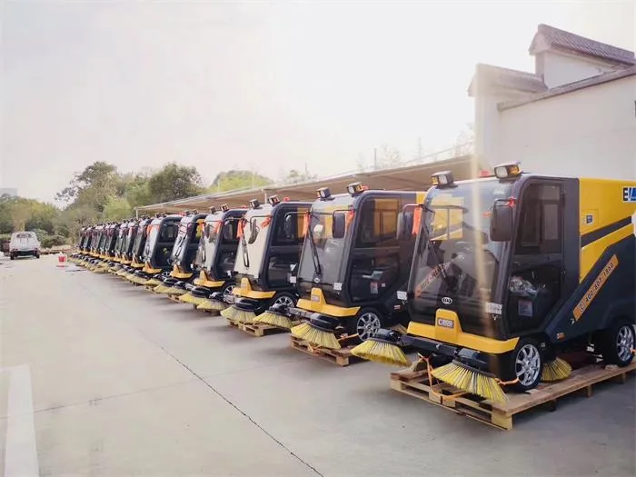NanboC200 Fully Enclosed Road Sweeper serving the highway system