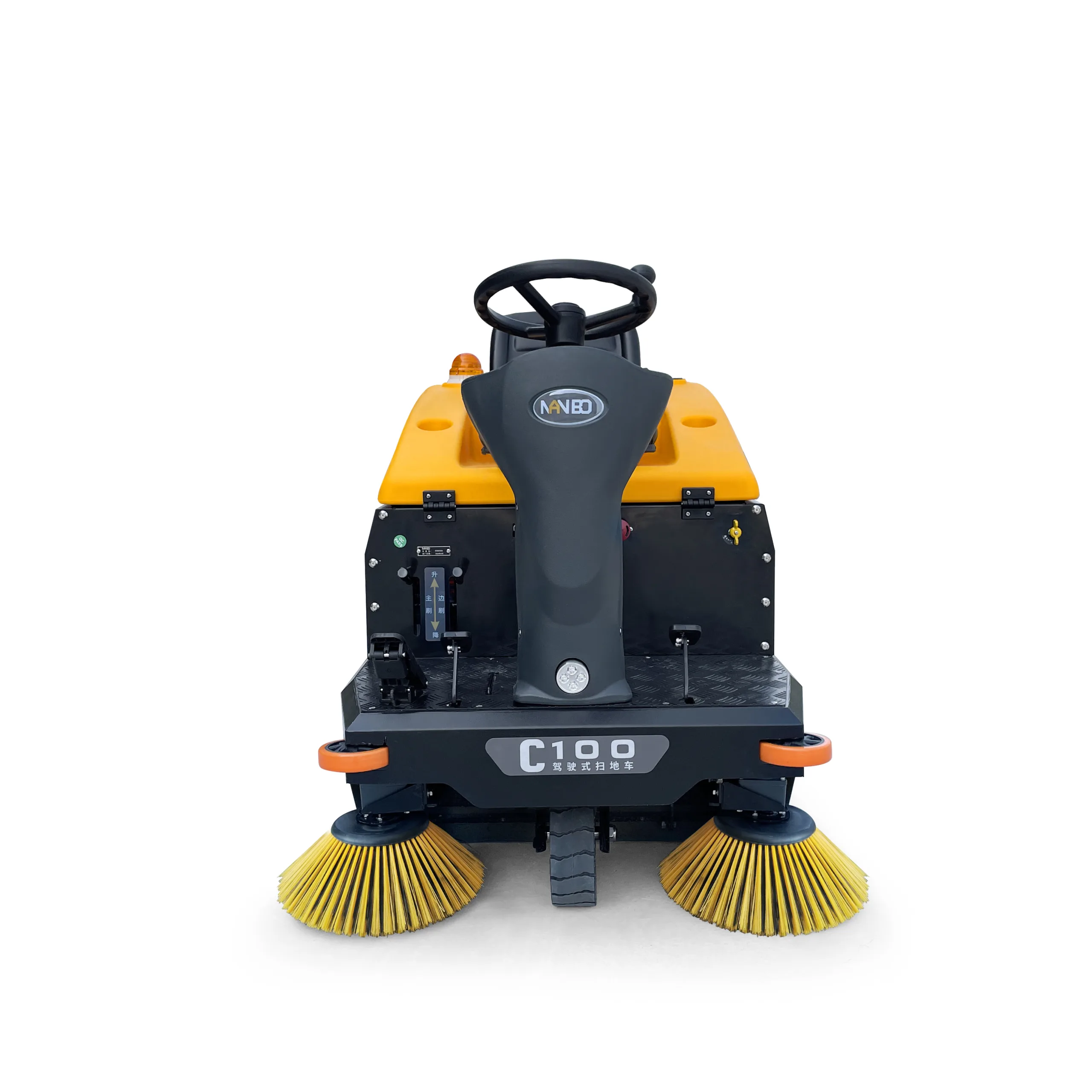 C100 Ride-on Sweeper (4)