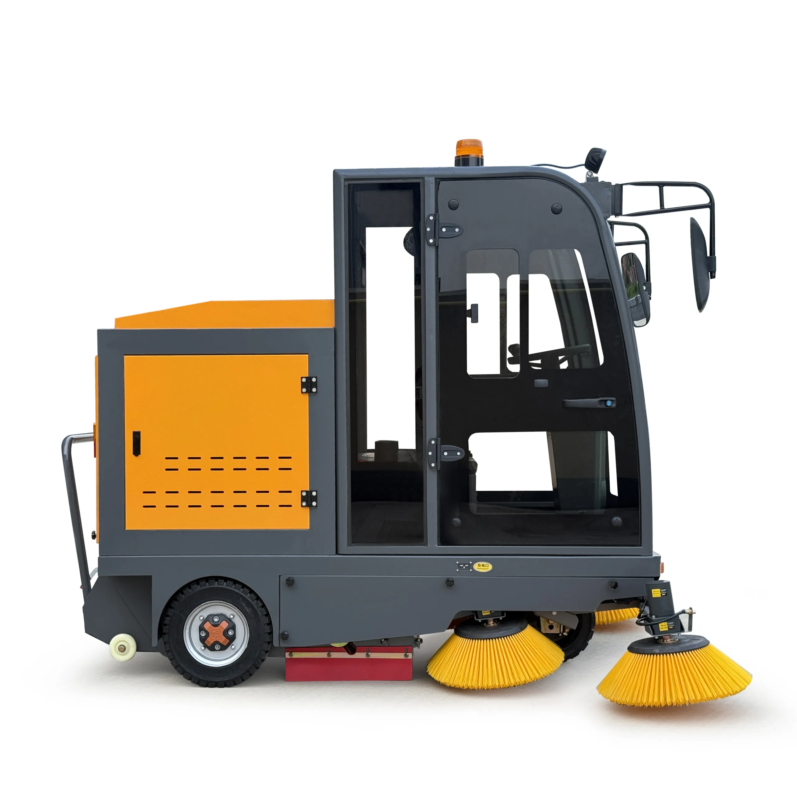C150 Fully Enclosed Sweeper (4)